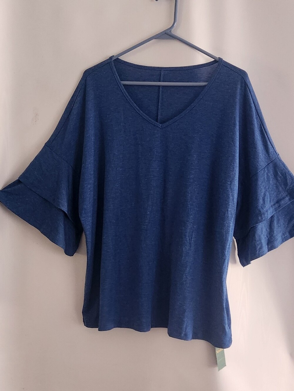 NWT Remidco Women's V-Neck Ruffle Sleeve Top - Navy Size XL